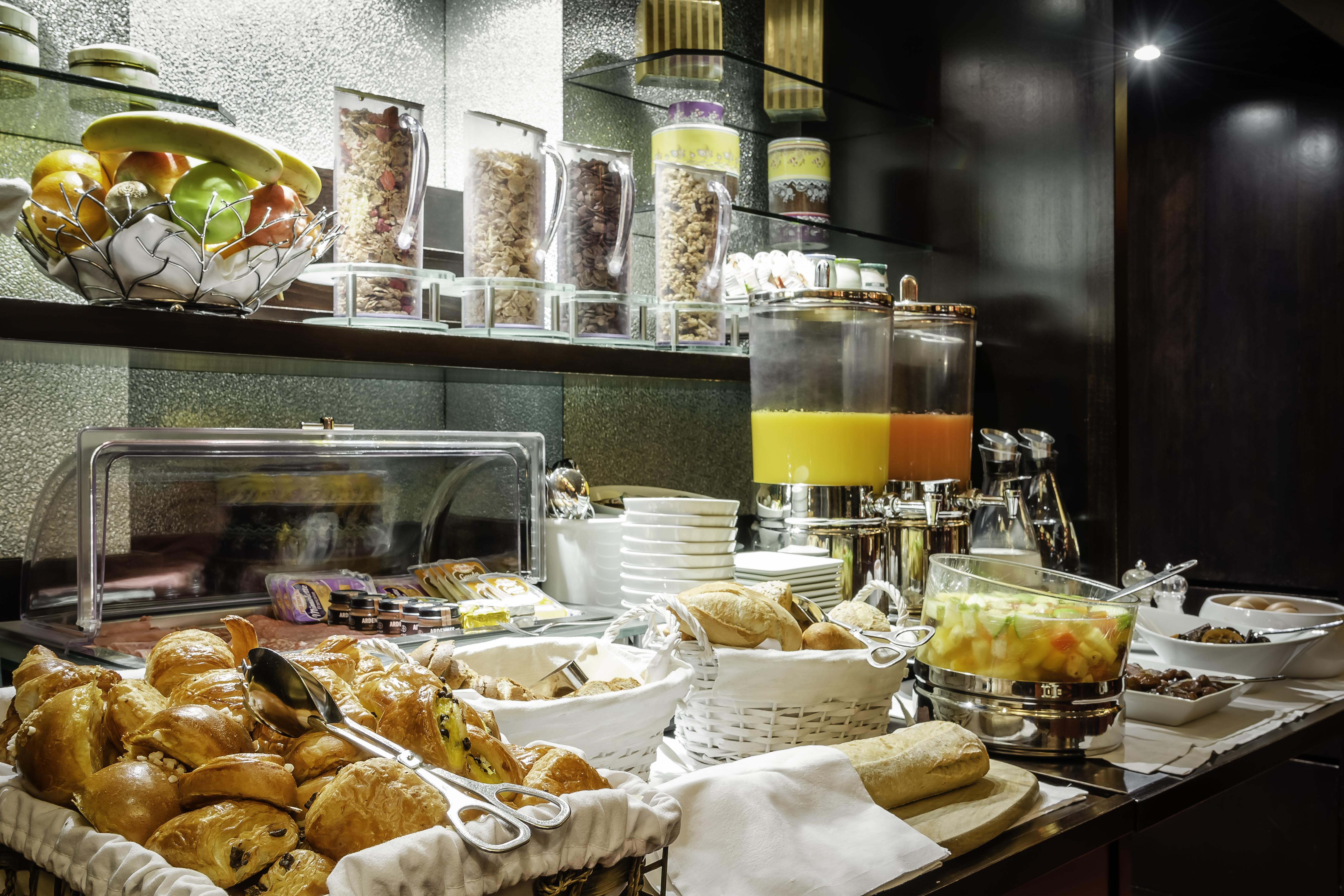 Hotel Casimir Париж Экстерьер фото